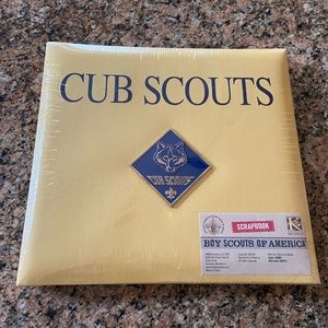 Boy Scouts Cub Scouts Scrapbook NWT